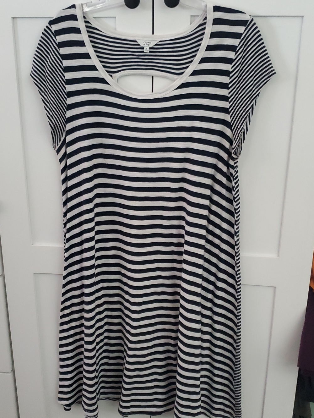 crown & ivy Black and White Striped Swing Dress 60%cotton